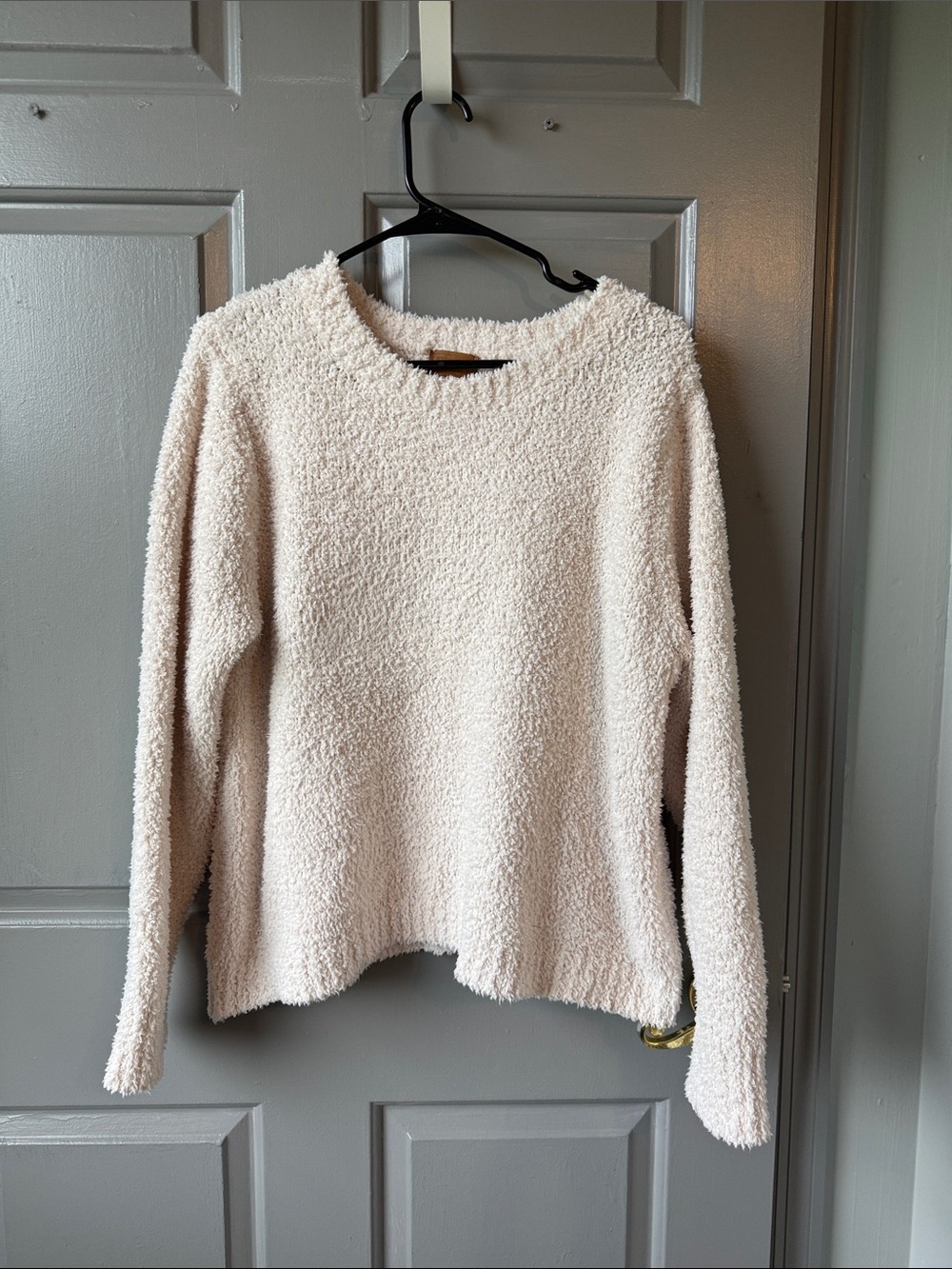 POL Plush Crewneck Sweater in Light Cream